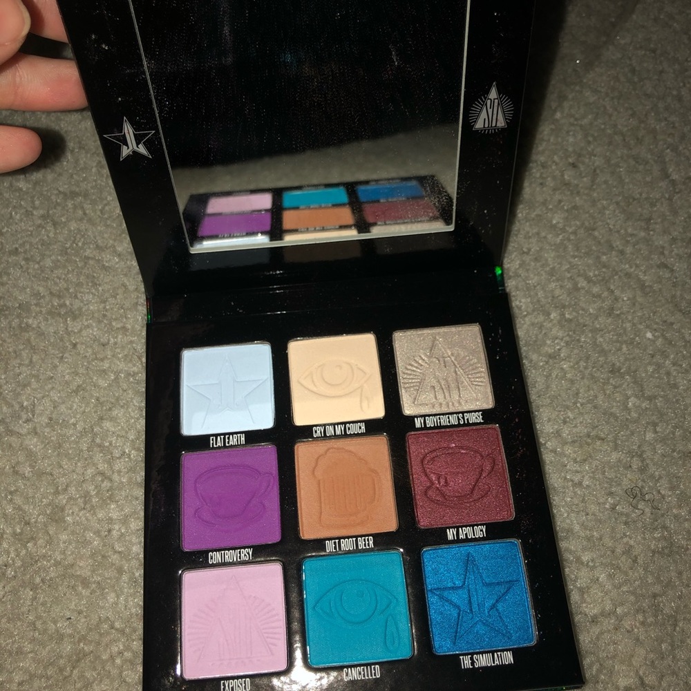 Jeffree Star Cosmetics Mini Controversy pallet